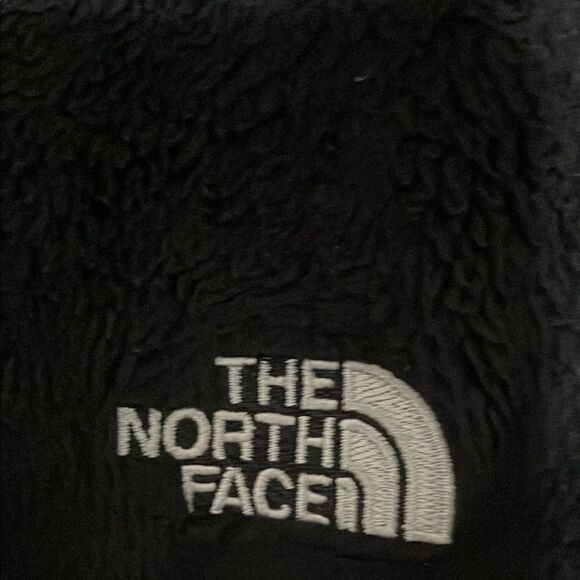 The North Face Women's Black plush fuzzy full zip collar sweater Jacket size S - Picture 2 of 9